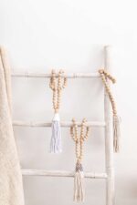 dekorativer anhaenger mit muschel 12