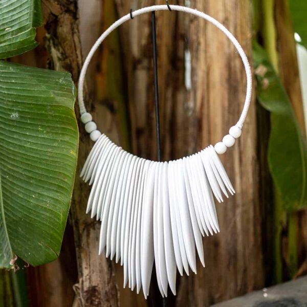 ethnische holzdekoration kayu 2