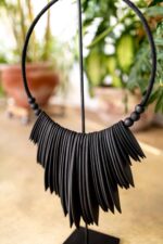 ethnische holzdekoration kayu black