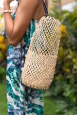 rattanowy plecak pleciony na ramie