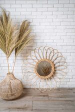 duze lustro rattanowe kwiatek