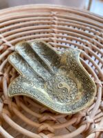 podstawka metalowa dlon reka