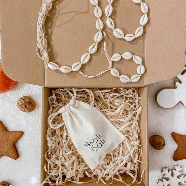 zestaw bizuterii z muszelek dark 4