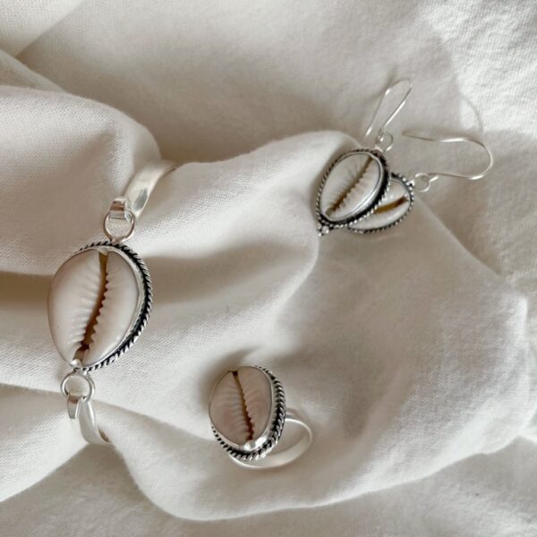 kauri muschel ring 2