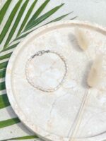 schmuckset mit weissen perlen