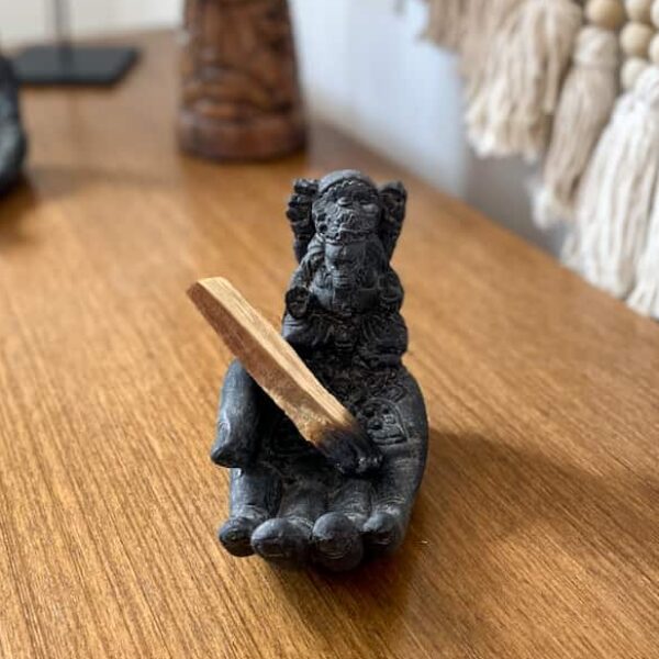 raeucherstaebchenhalter hand buddha grafit 13