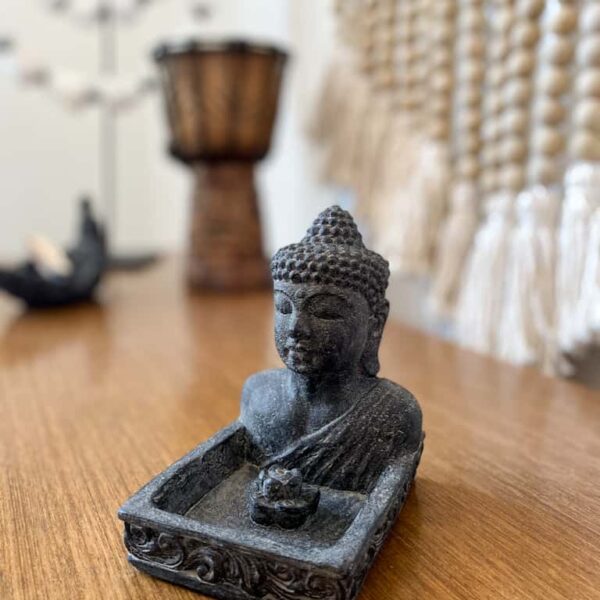 raeucherstaebchenhalter hand buddha grafit 4