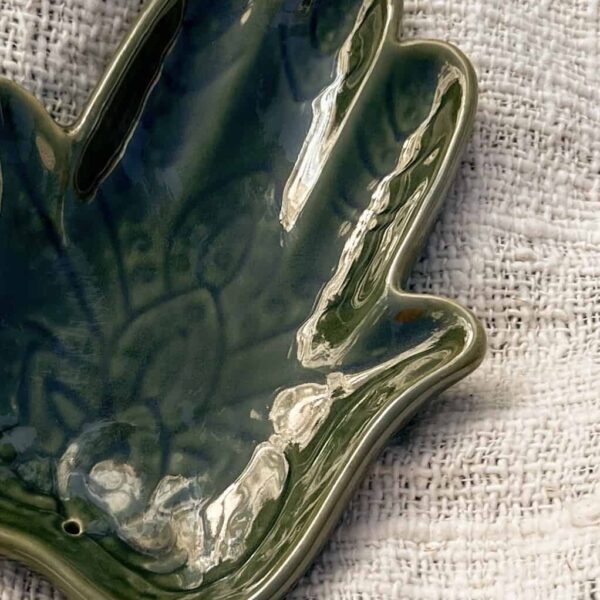 keramik raeucherstaebchenhalter hamsa gruen