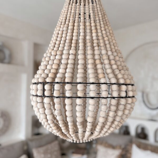 holzperlen kronleuchter ari