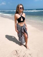 strand pareo sarong muna