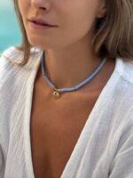 choker niebieski z okiem koralikow 1.jpg