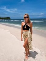 chusta plazowa modna z fredzlami 4 1.jpg