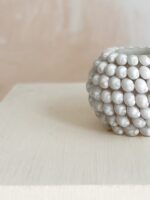 swiecznik ozdobny z muszli boho.jpg