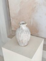 wazon dekoracyjny rzezbiony z drewna 1.jpg