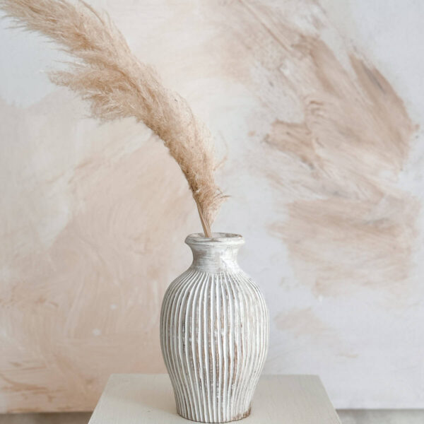 wazon dekoracyjny rzezbiony z drewna 3.jpg