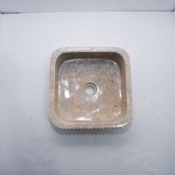 umywalka z marmuru jasna 2.jpg